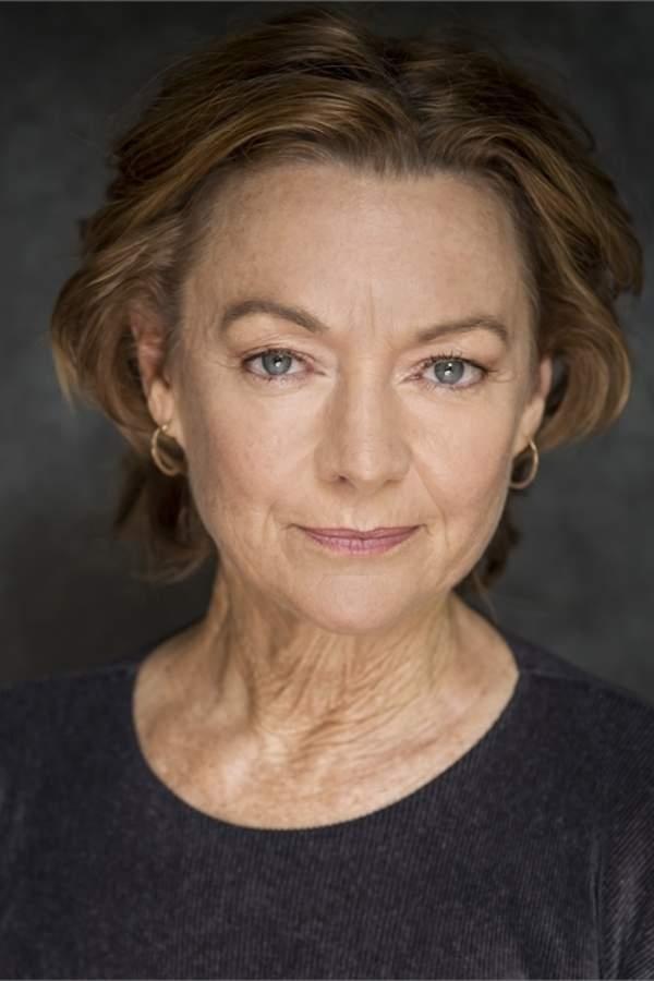 Elizabeth Hawthorne - Dr. Felicia Wood