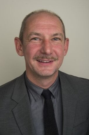 Ian Hart - Self