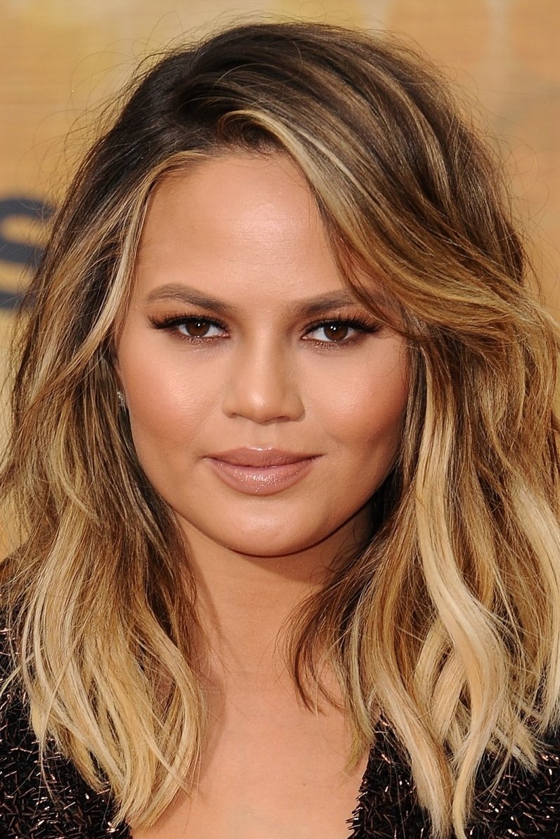 Chrissy Teigen - Hailey Posey (voice)
