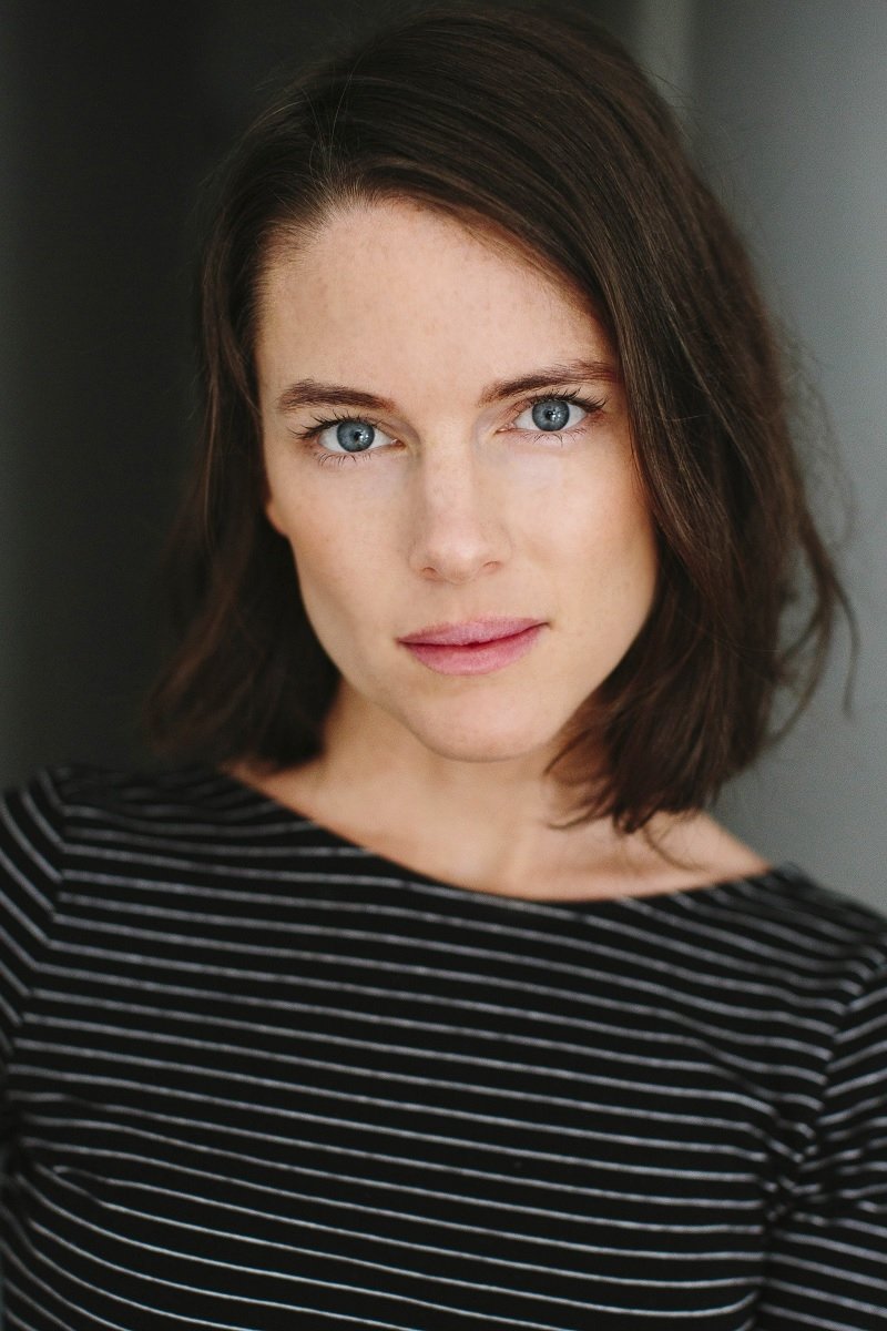 Hailey Wist - Theo's Mother