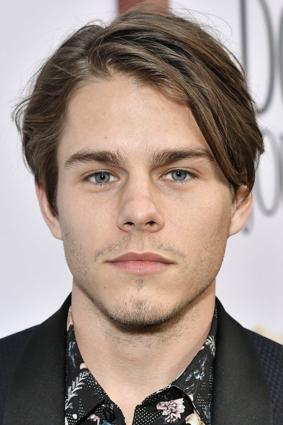 Jake Manley - Willie West