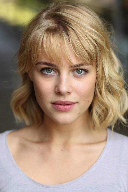 Hannah van der Westhuysen - Claire