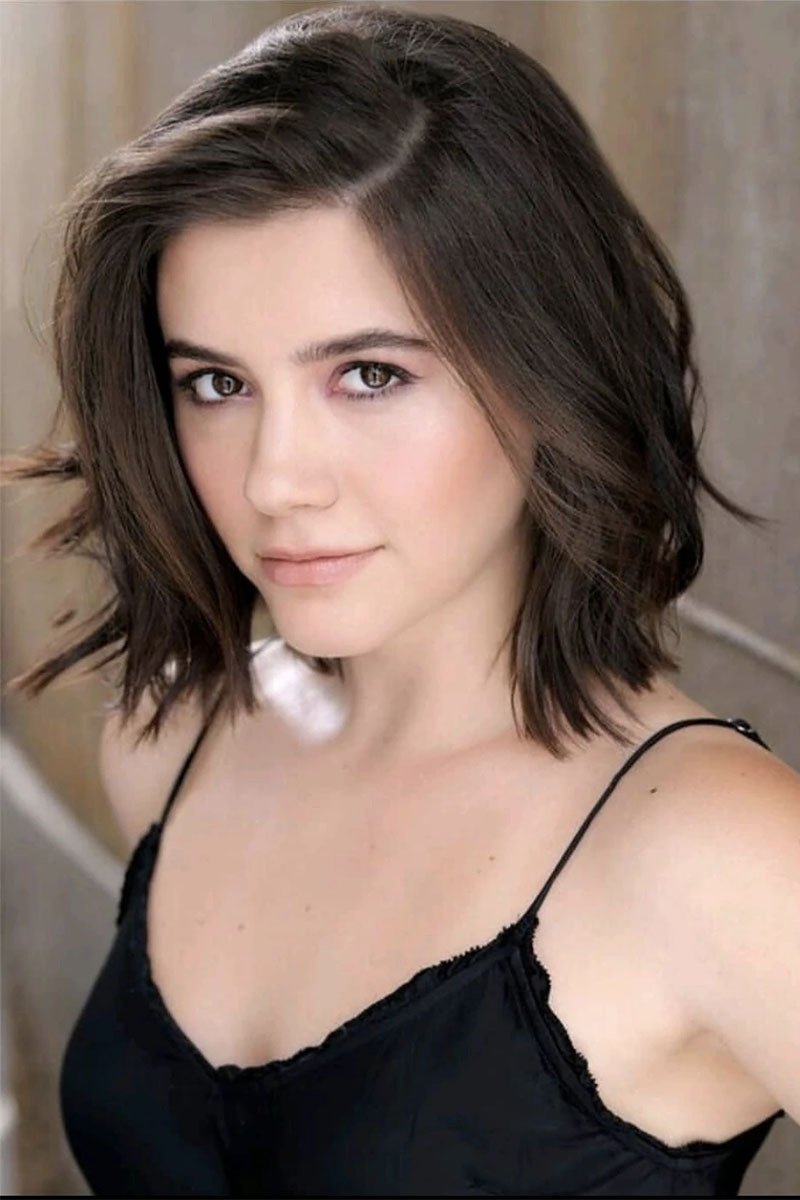 Ana Golja - Sonya