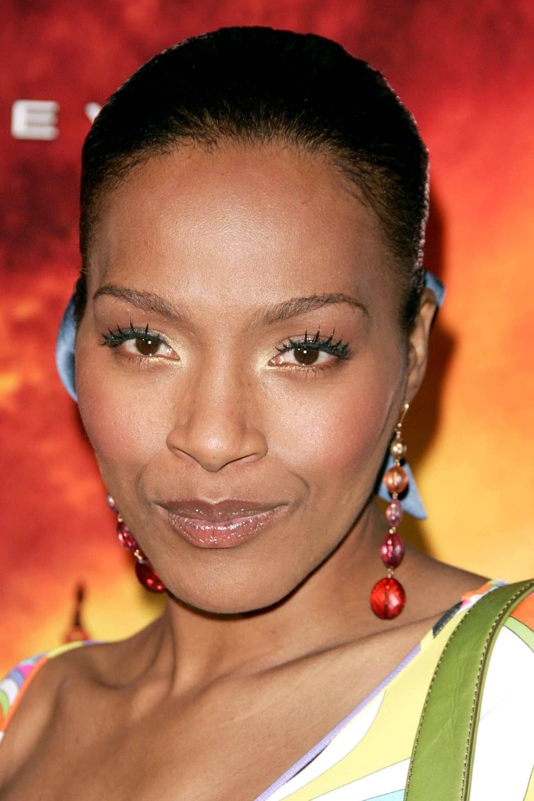 Nona Gaye - Zee