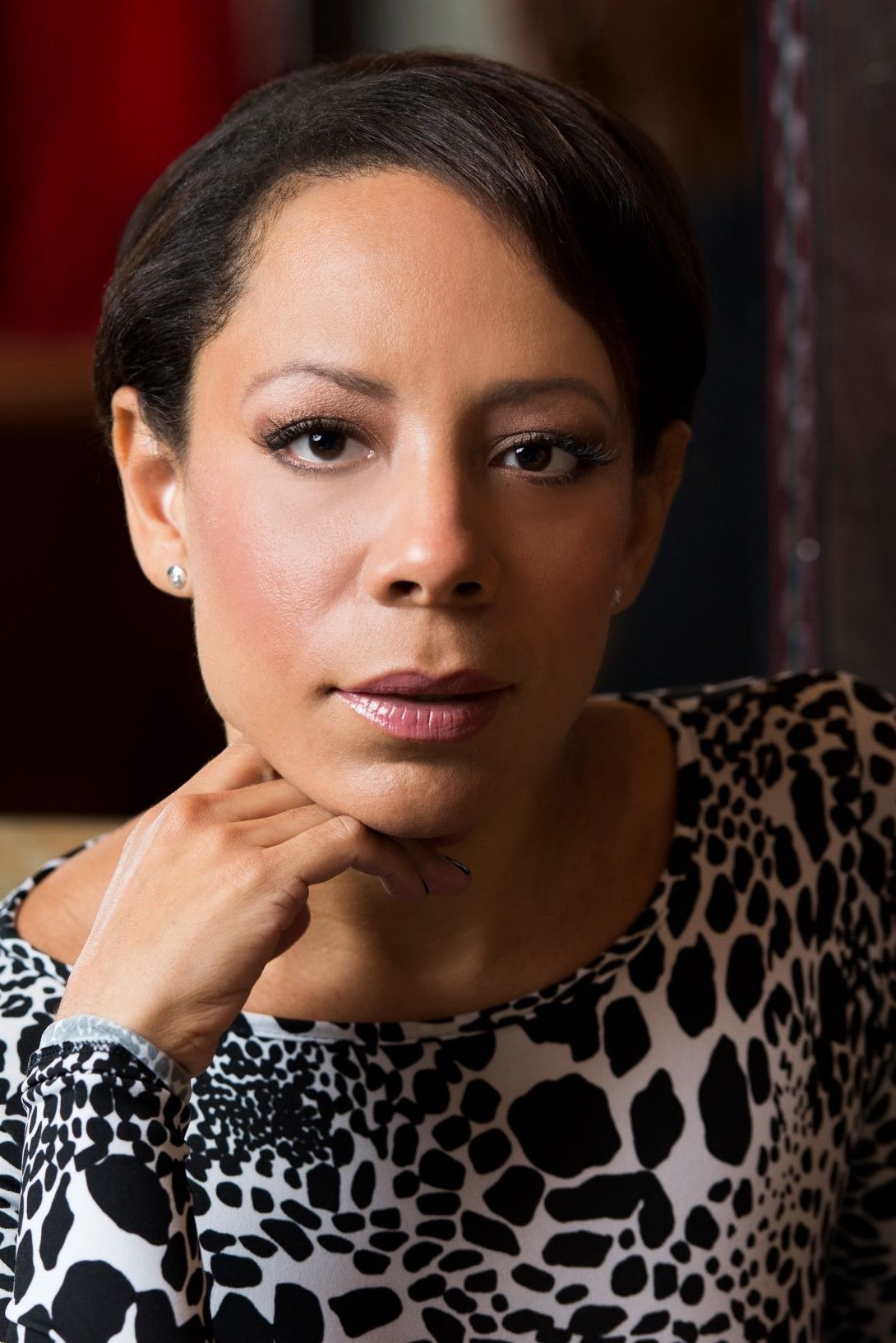 Selenis Leyva - Ms. Warren