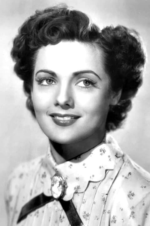 Mary Ellen Kay - Court Lady in Pool (uncredited)