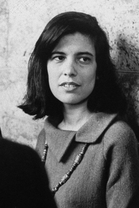 Susan Sontag - Self (archive footage)