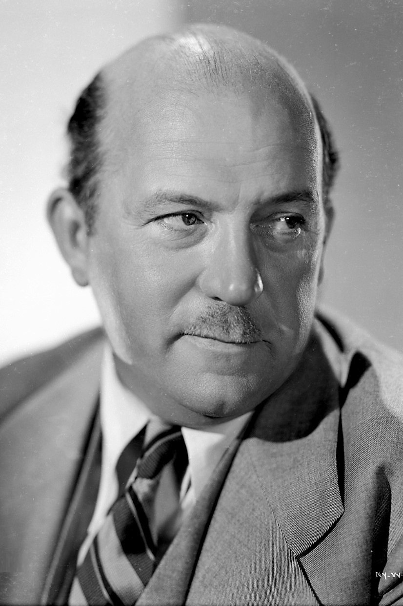 Edgar Kennedy - Street Vendor