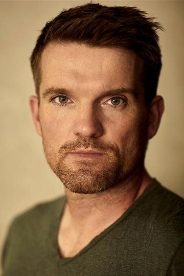 Dean Ashton - French Policeman