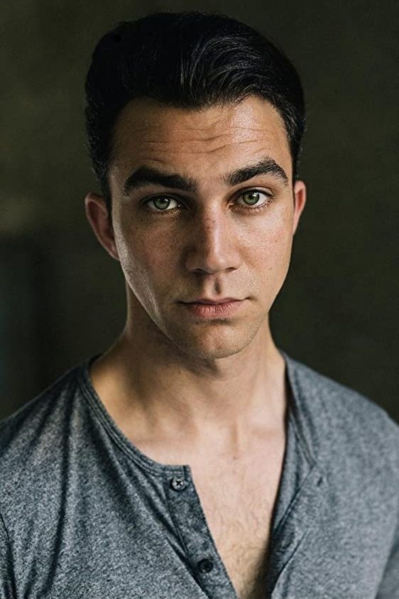 Luke Brandon Field - Christoph