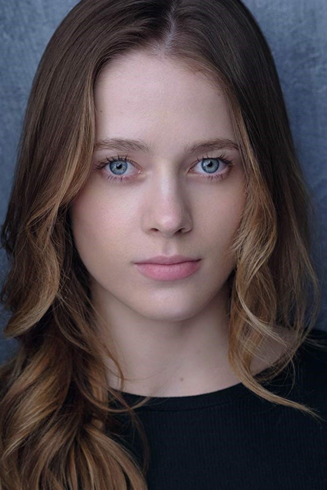 Lily Dodsworth-Evans - Anja
