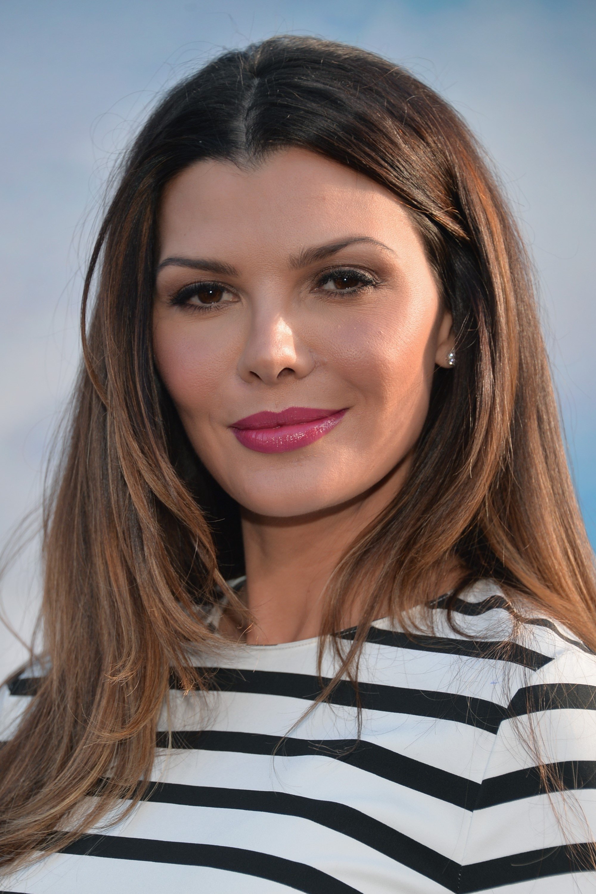Ali Landry - Ava