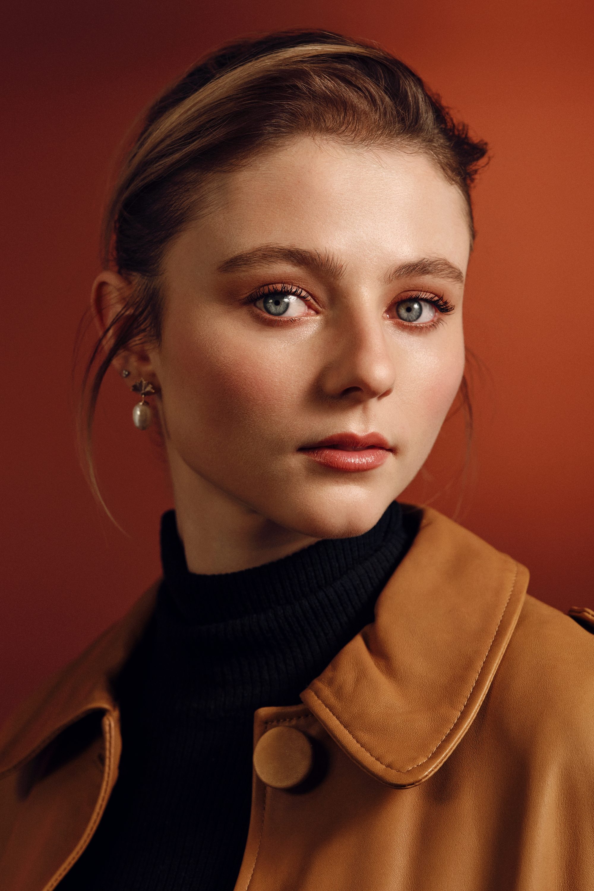 Thomasin McKenzie - Tonyah