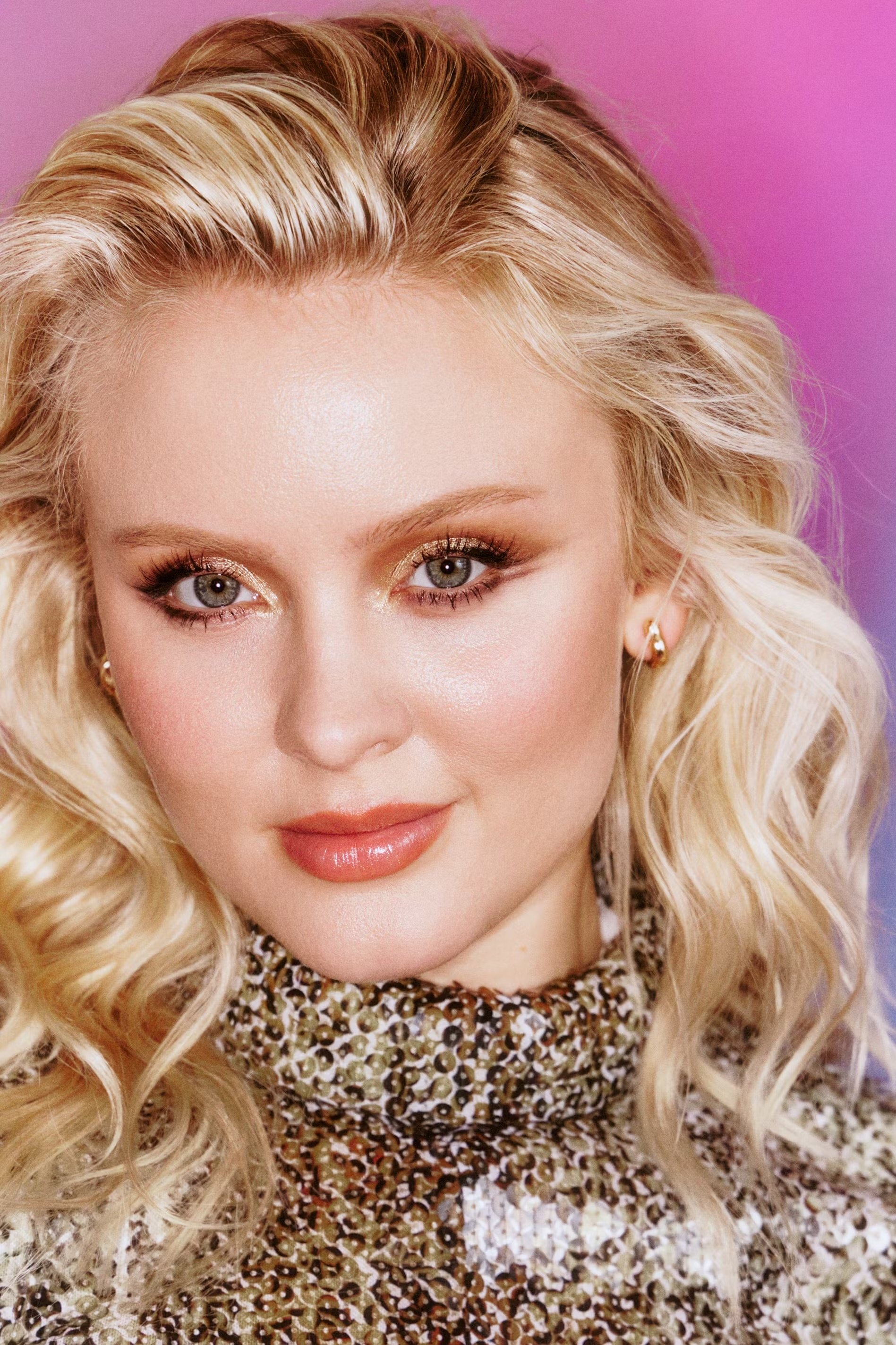 Zara Larsson - Self