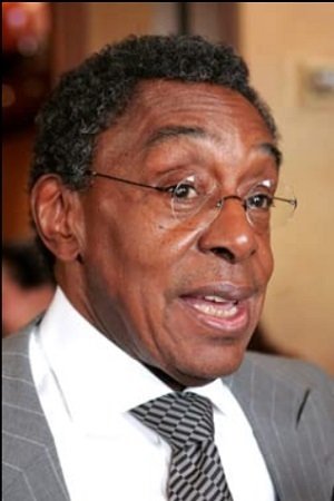 Don Cornelius - Self (archive footage)