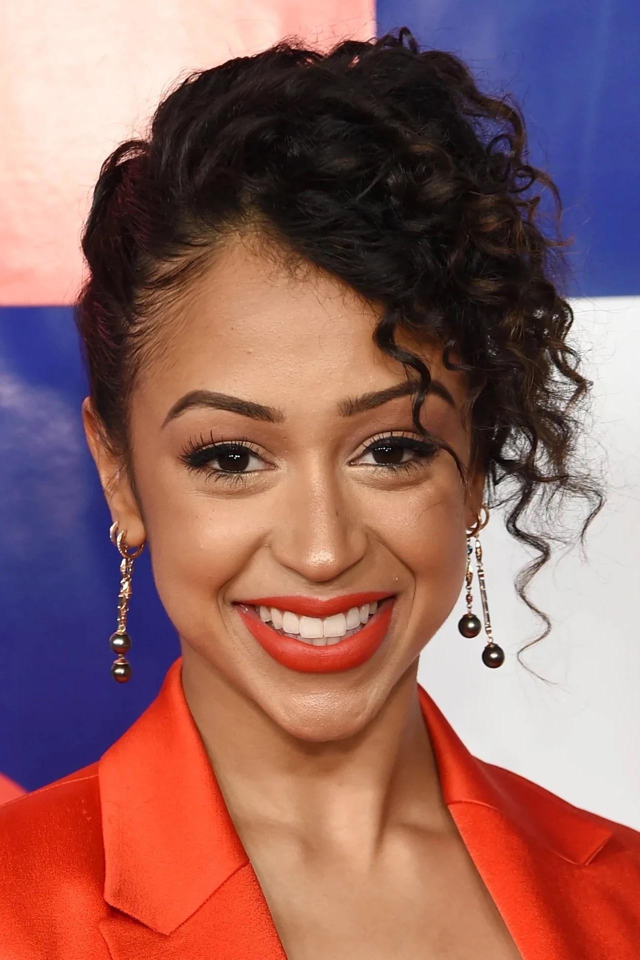 Liza Koshy - Self