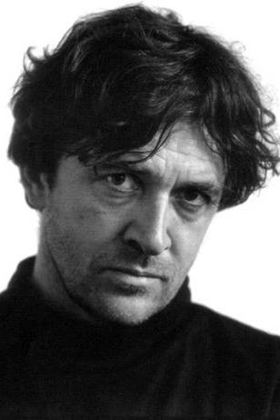 Mario Todisco - Prisoner (uncredited)