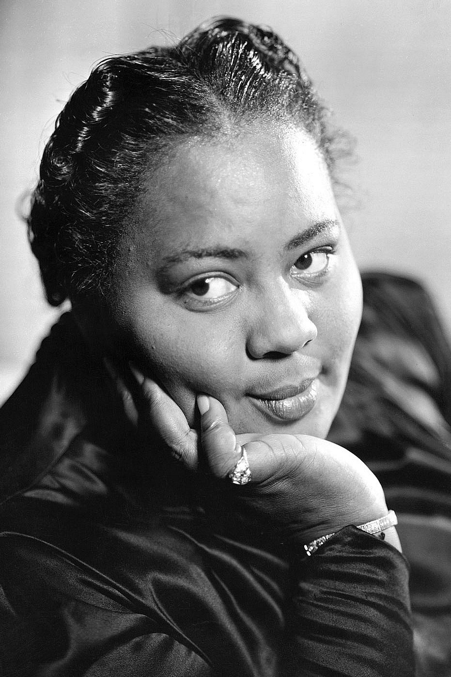 Louise Beavers - Delilah Johnson