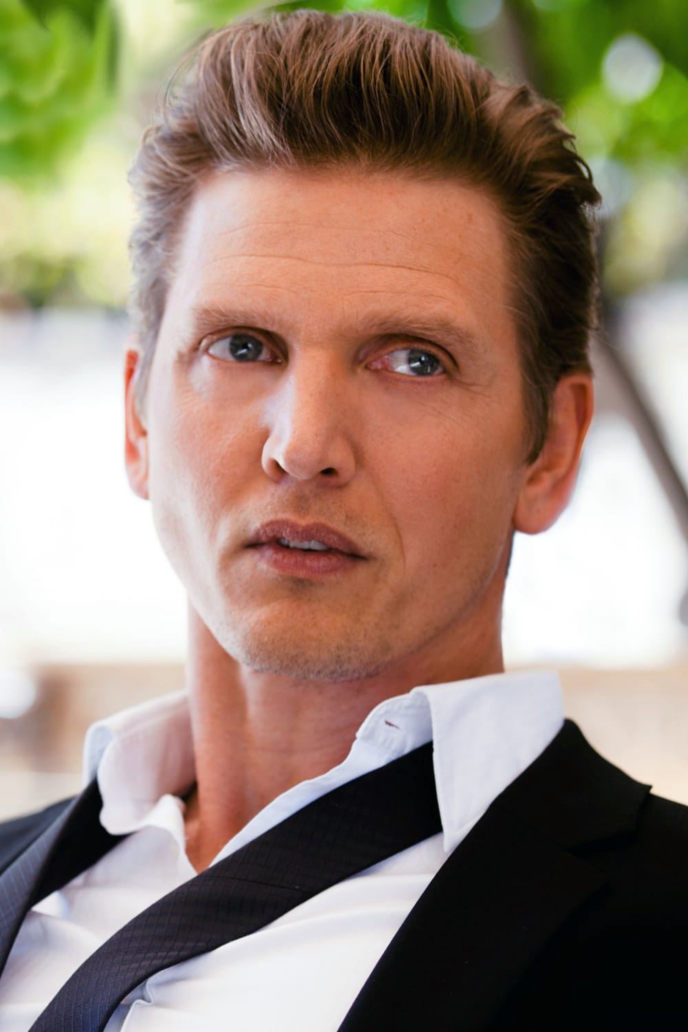 Barry Pepper - Dan