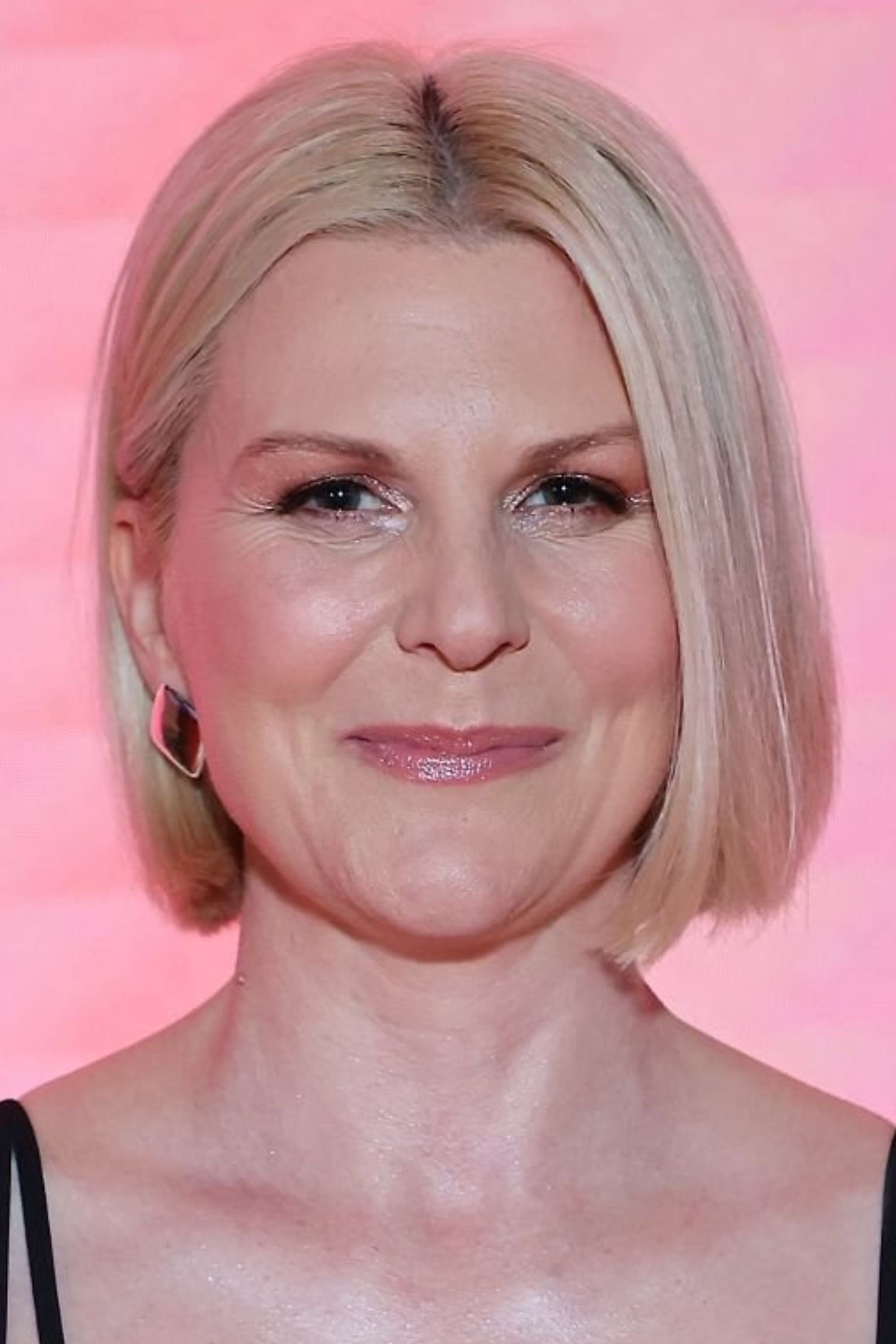 Jennifer Robertson - 