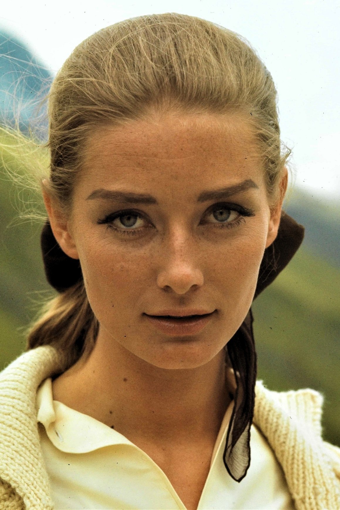Tania Mallet - Tilly Masterson