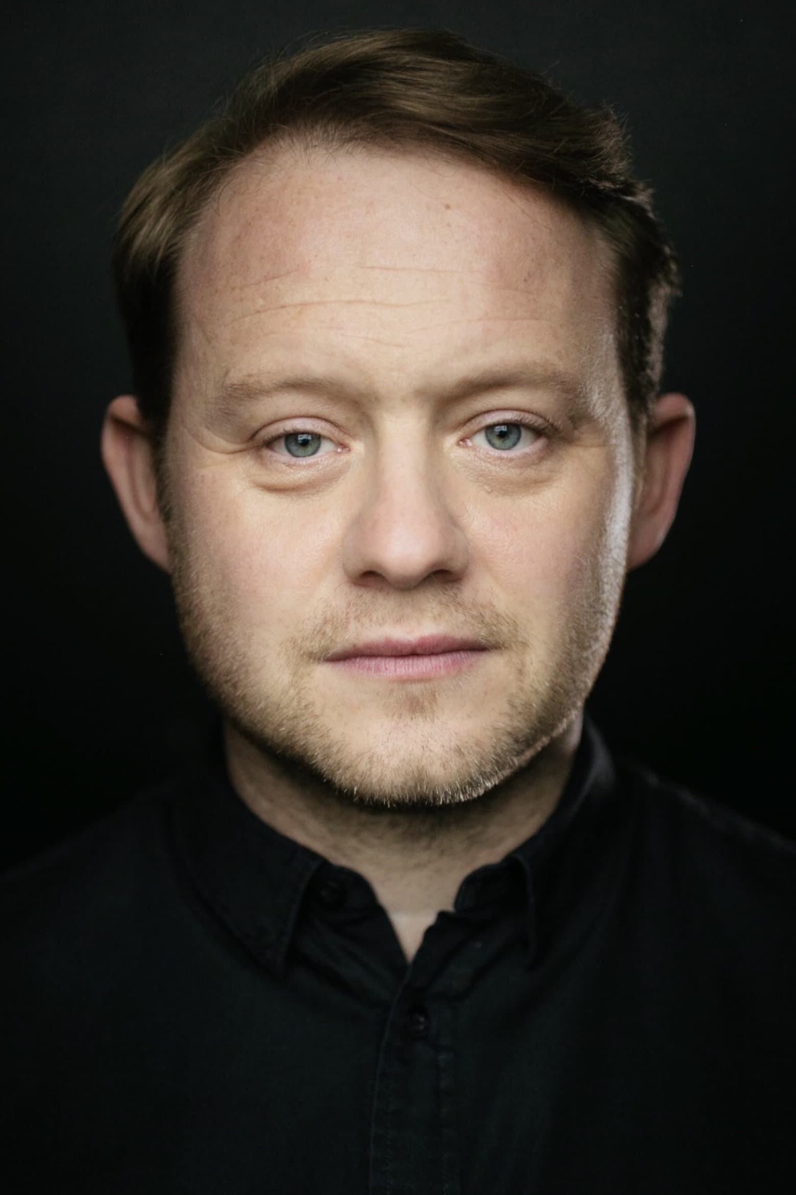 Michael Jibson - Lieutenant Hutton