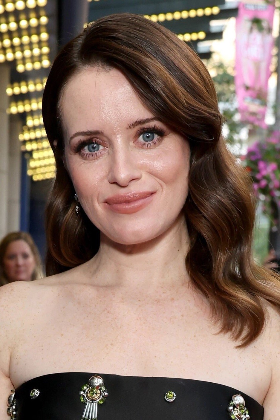 Claire Foy - W