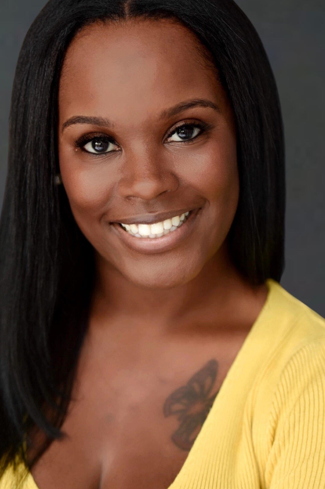 Shalet Monique - Detective