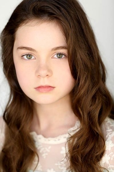 Scarlett Hicks - Amy Tennant