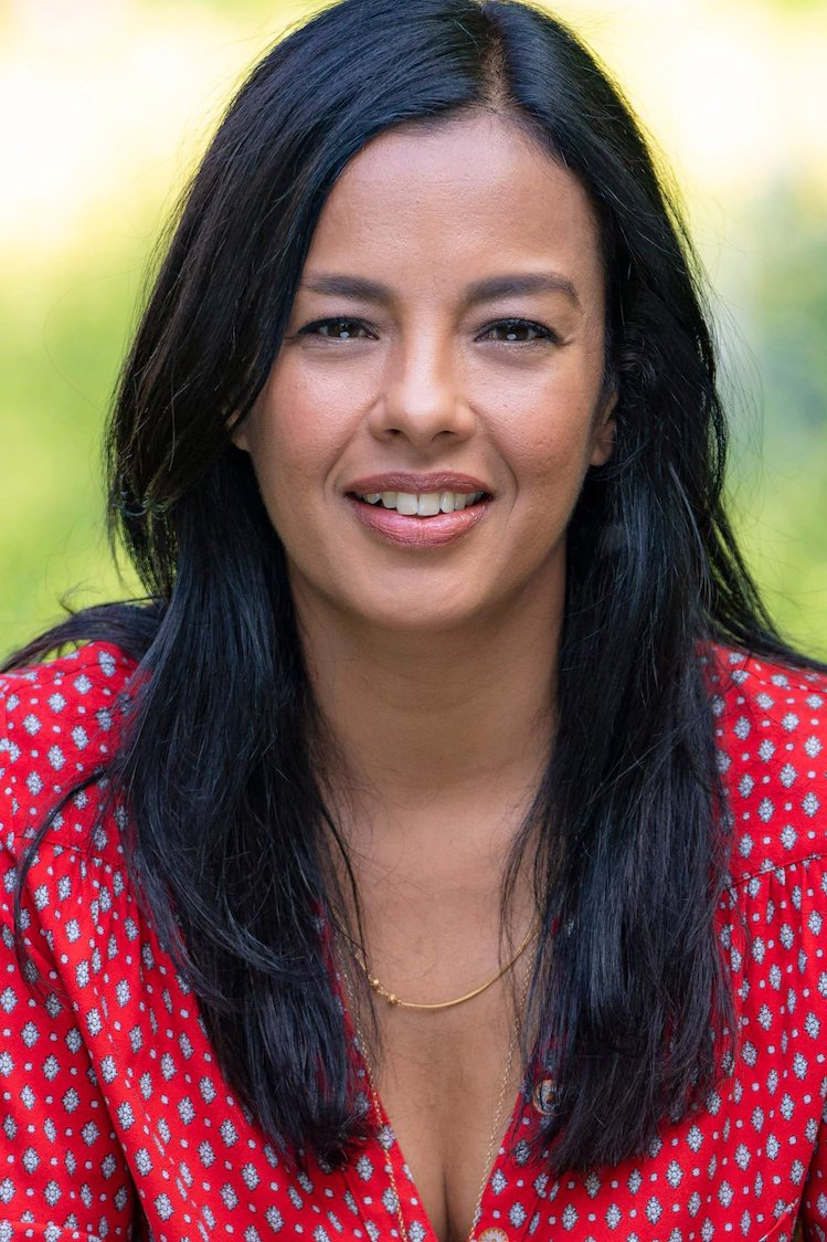 Liz Bonnin - Narrator