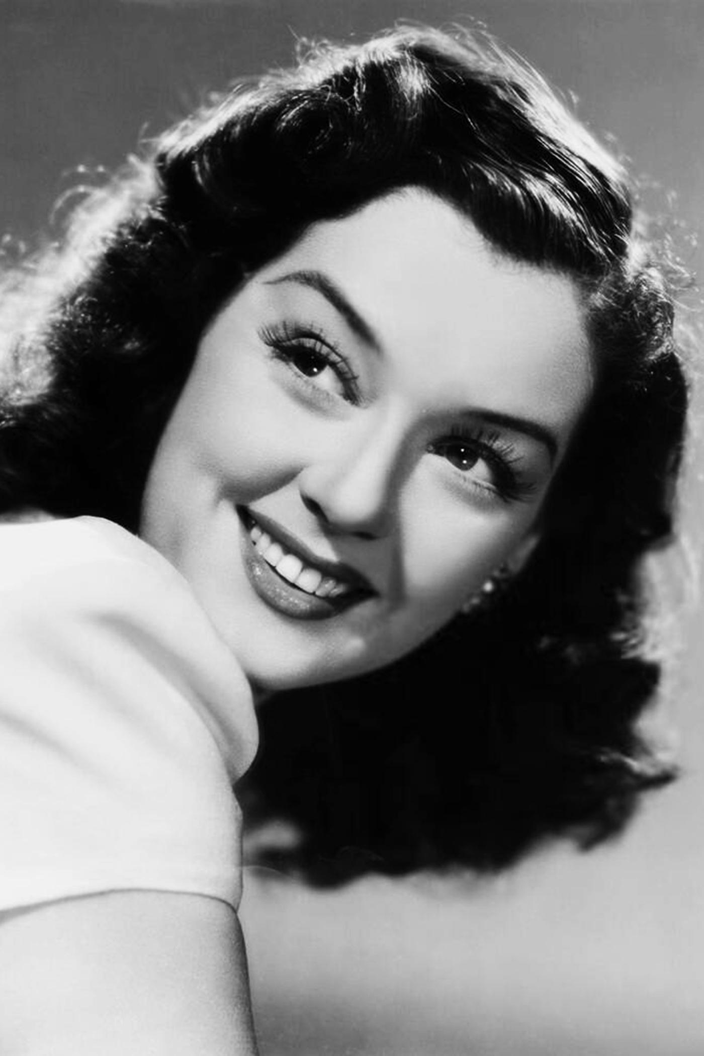 Rosalind Russell - Ann Winters