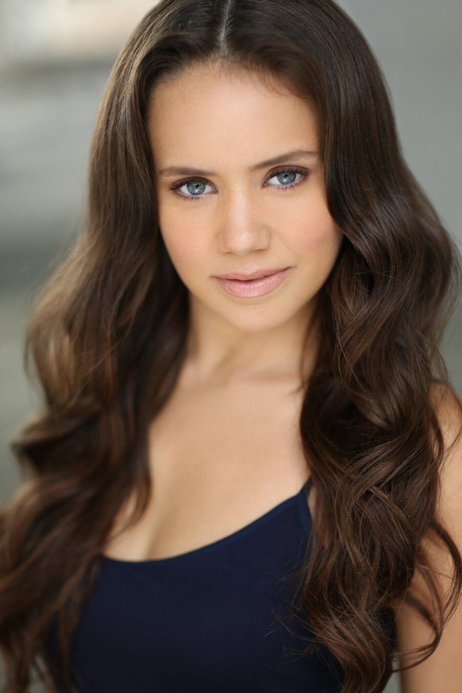 Allie Bertram - Pia