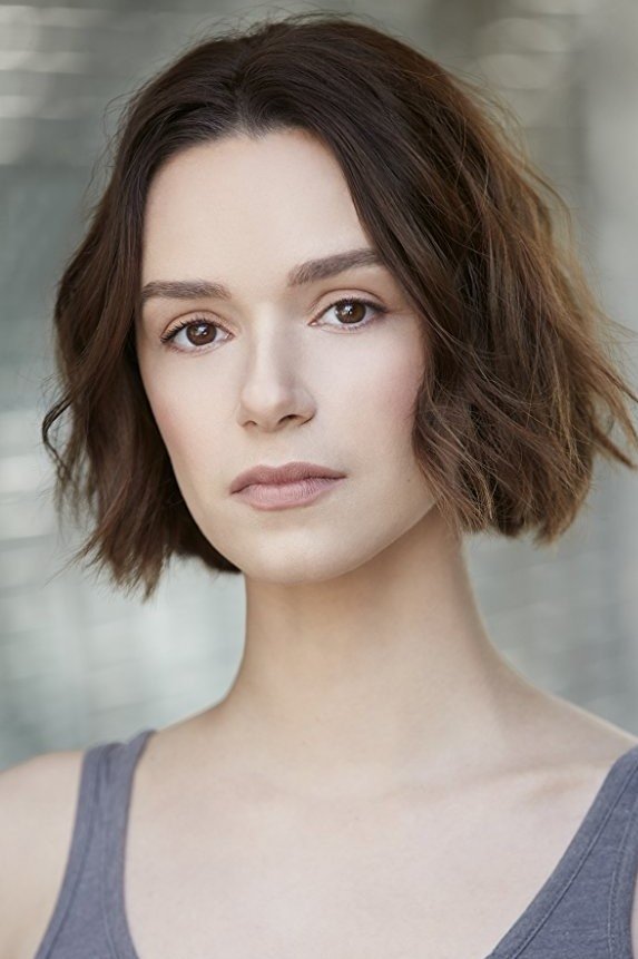 Alex Essoe - Wendy Torrance