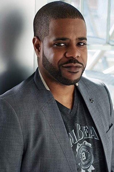 Kwasi Thomas - D.J.