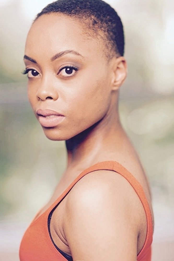 Naiah Cummins - Stage Manager