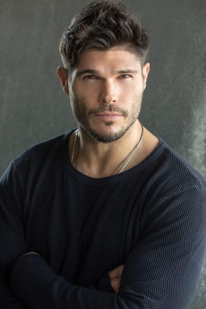 Taylor James - Atlantean Military Messenger