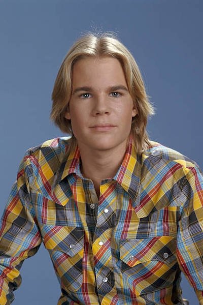 Jeb Stuart Adams - Homeless kid (uncredited)