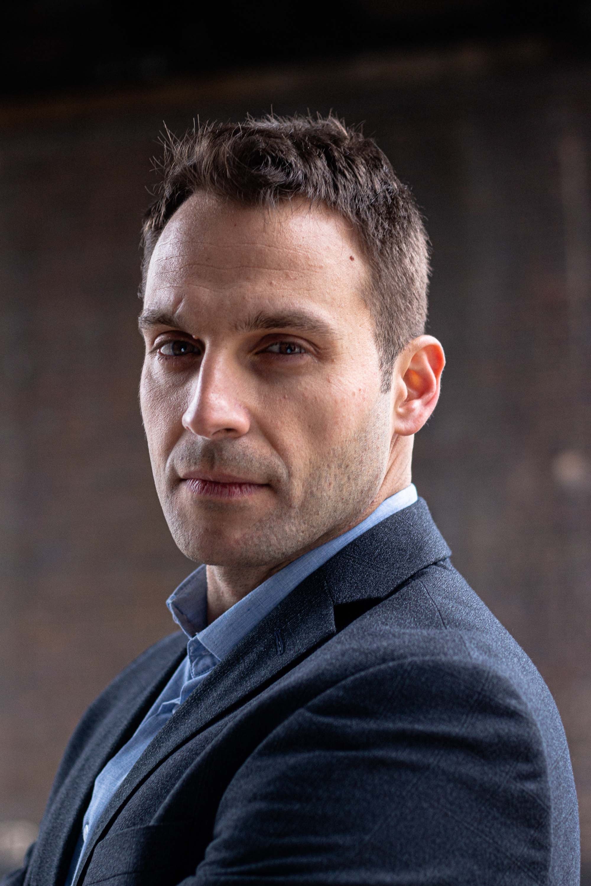 Mladen Petrov - David The Postman