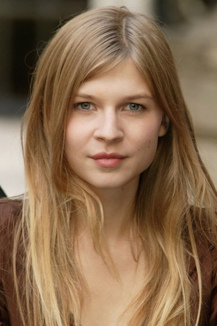 Clémence Poésy - Chloë