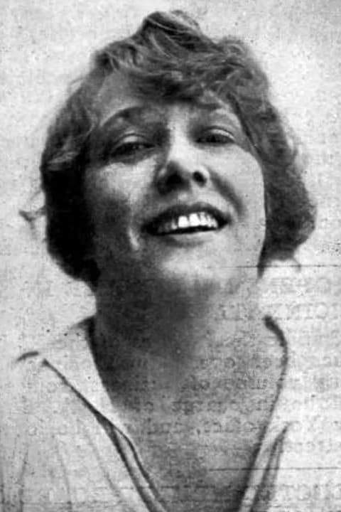 Louise Bates - (uncredited)