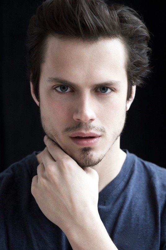 Jake Robinson - Henry / Hero