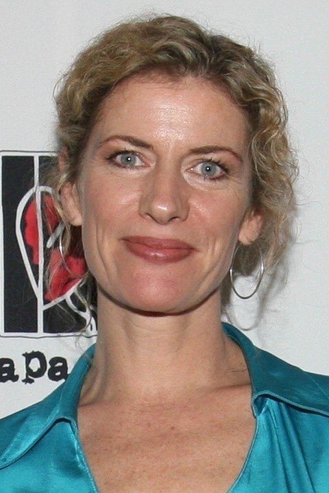 Lisa Owen - Diane