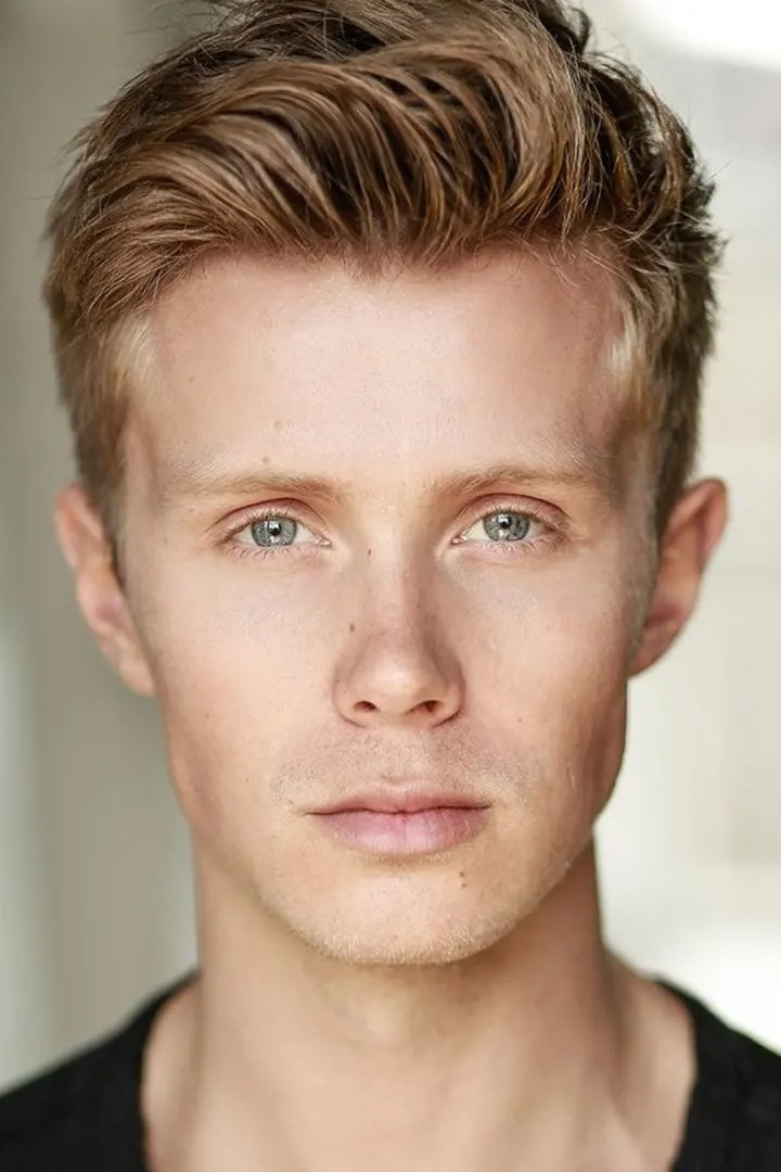 Rob Houchen - Marius