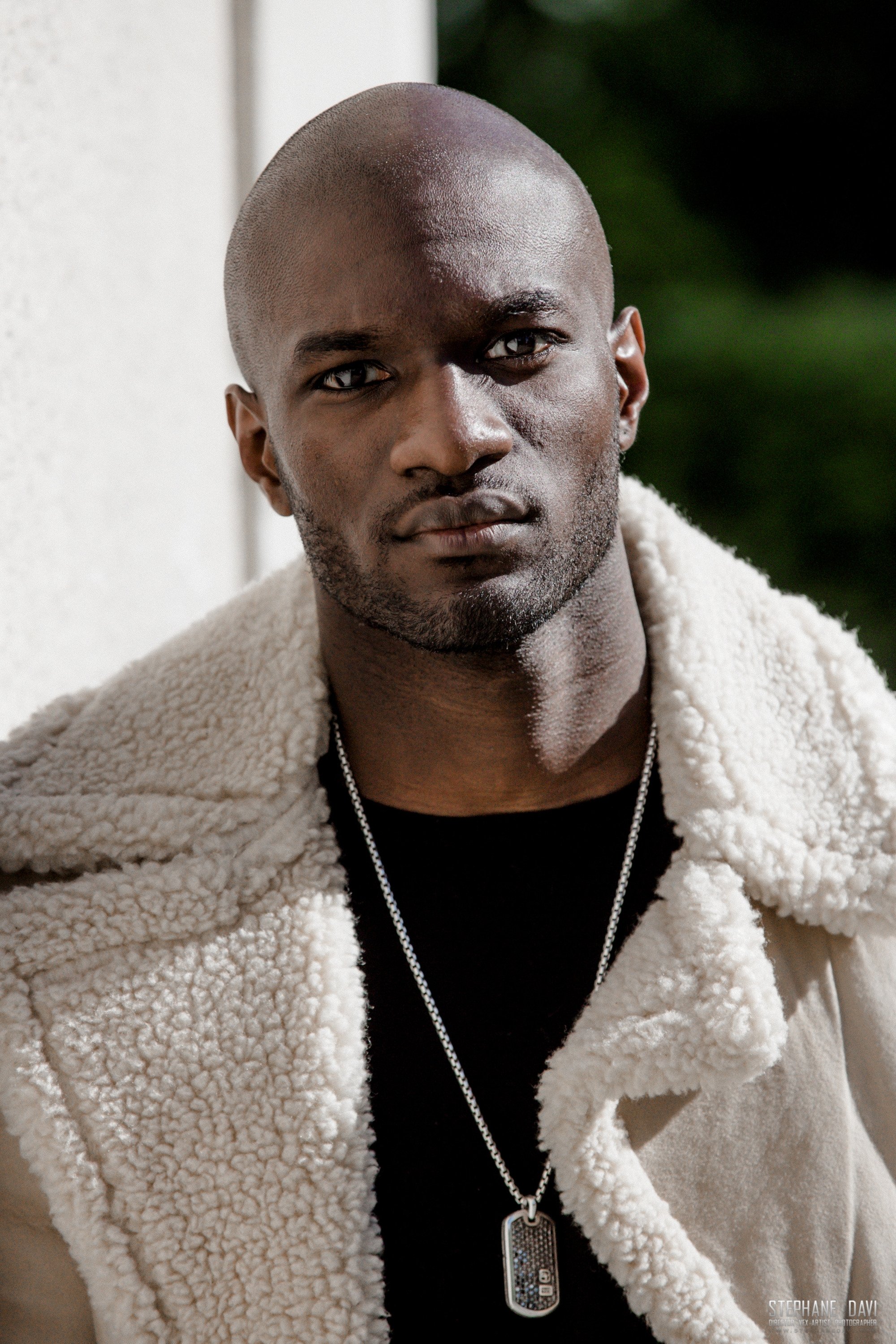 Loic Mabanza - Self - Dancer
