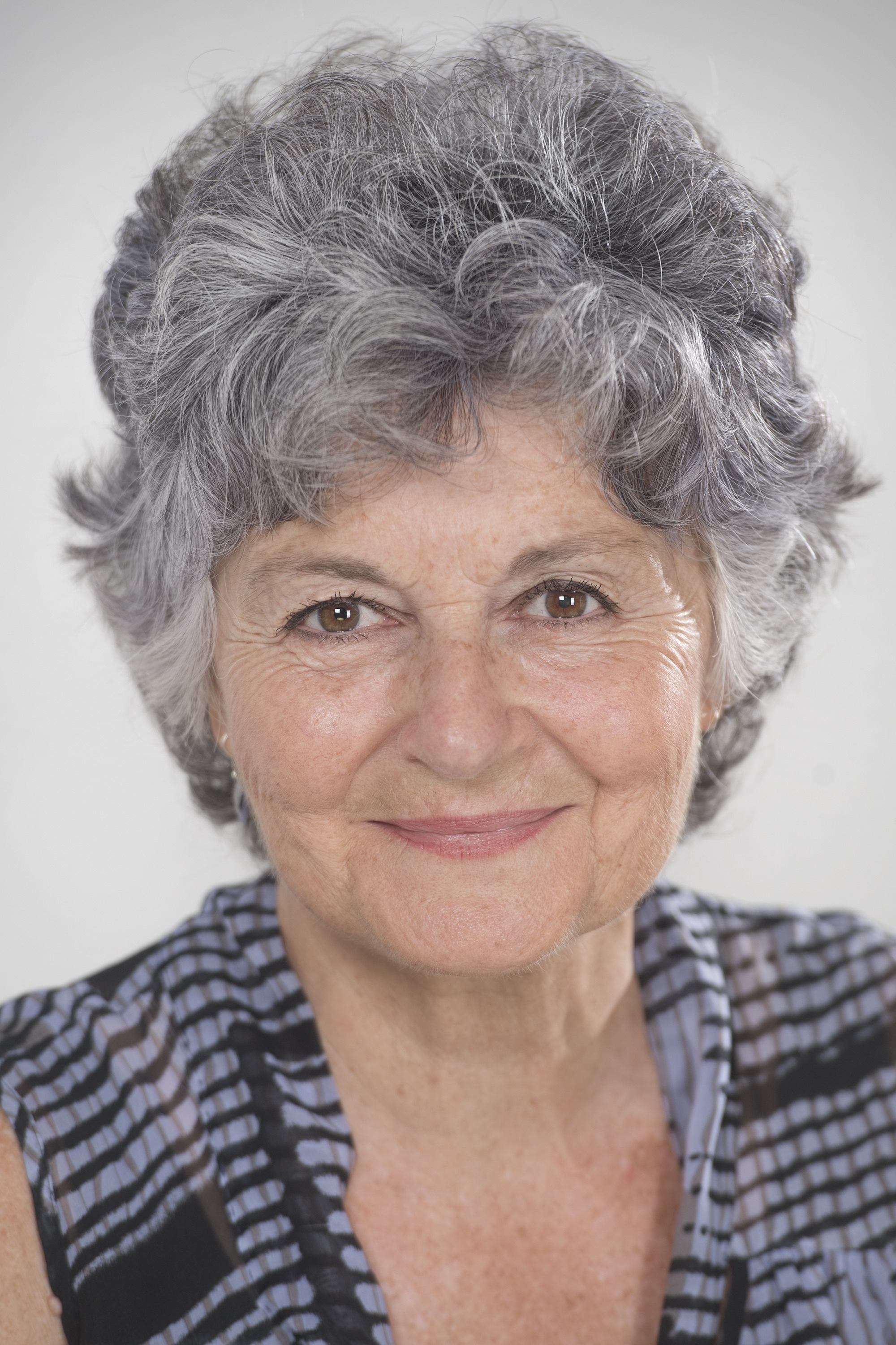 Rebecca Koon - Linda