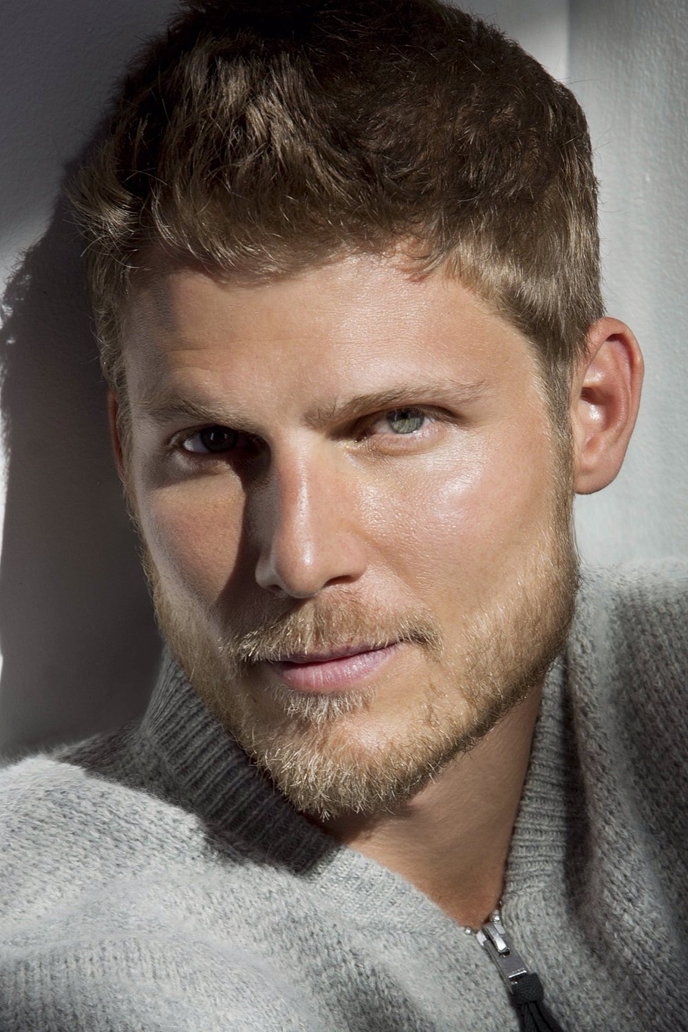 Travis Van Winkle - Lucas