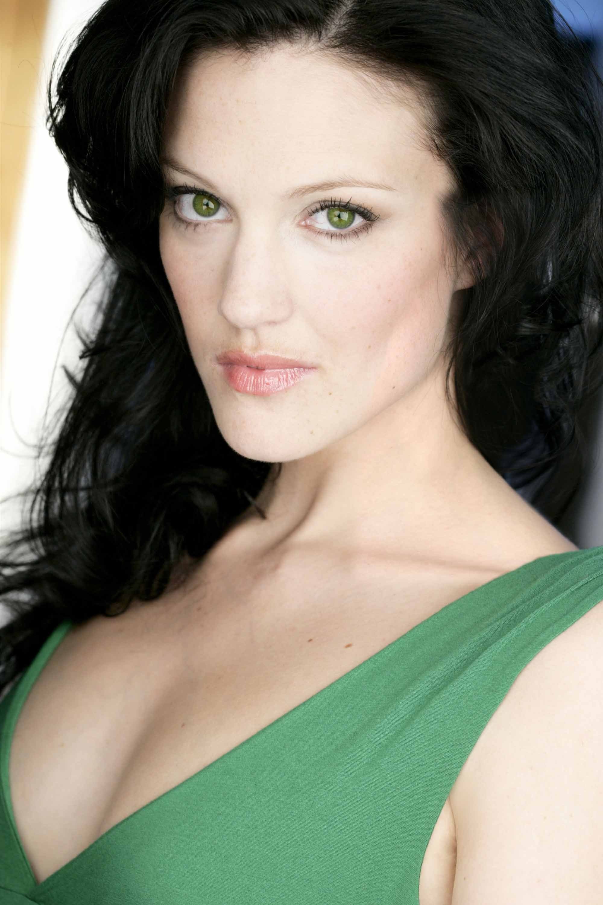 Victoria Matlock - Jessica / Party Game Player 1 (New Years / Father Time)