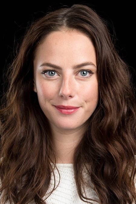 Kaya Scodelario - Teresa Agnes