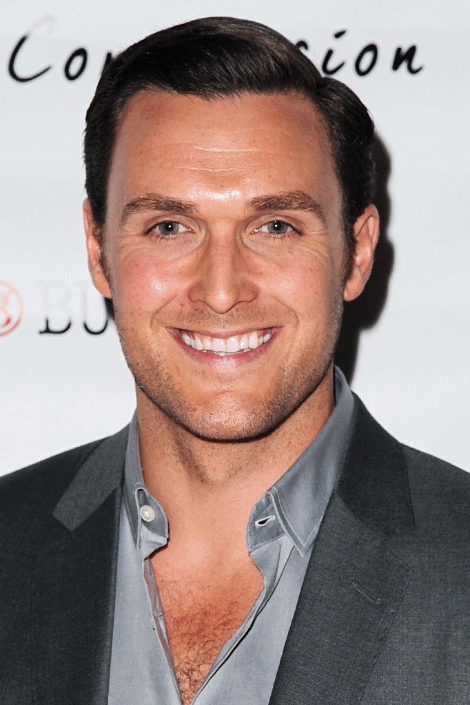 Owain Yeoman - Lysander