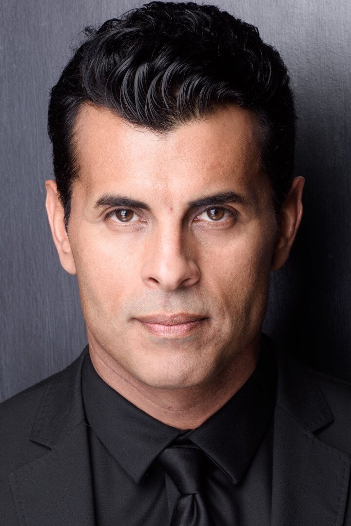 Ricardo Molina - Eva's Father